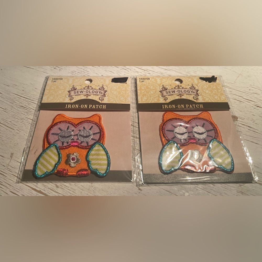 Create Something OWLsome Set of 2 Orange Sleepy Owl Iron on Patches DIY NWT